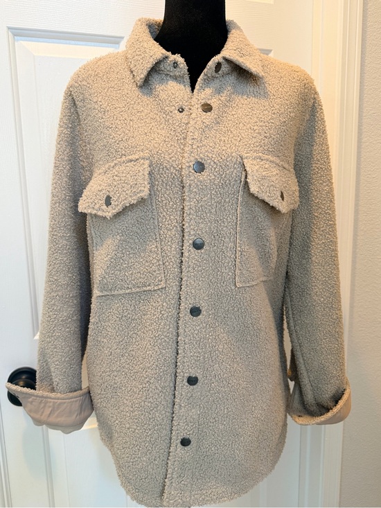Vuori Jackets & Blazers - Vuori Sycamore Shirt Jacket